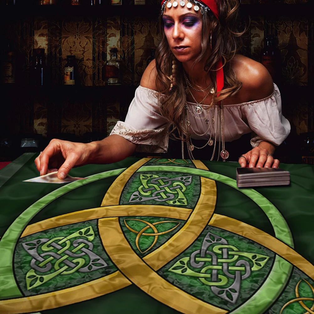 New Tarot Tablecloth Celtic Trinity Knots Altar Cloth Witchcraft Pagan Spiritual Pendulum Divination Astrology Oracle Card Pad