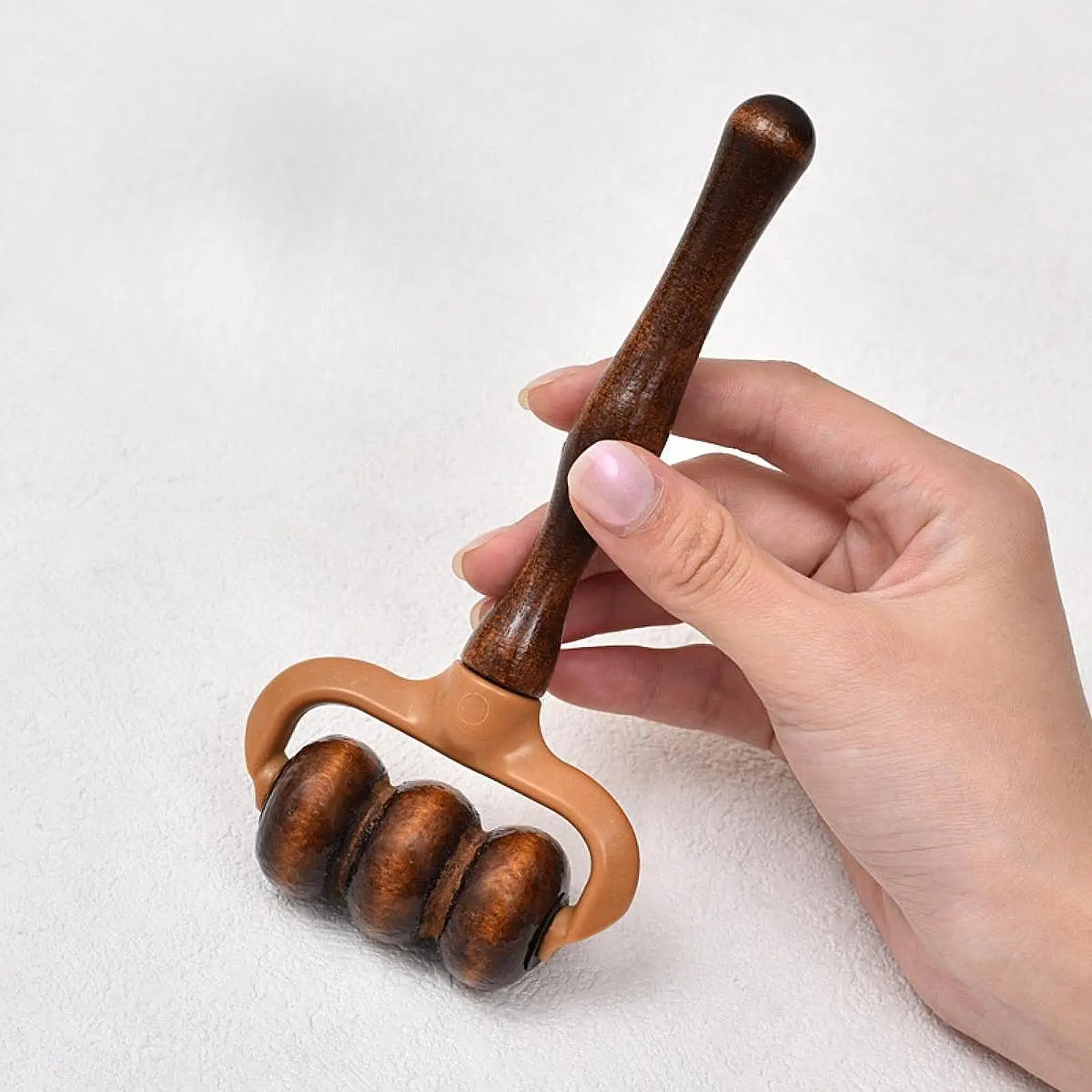 

Wooden Massage Roller with Handle Shoulder Neck Waist Massage Compact Practical