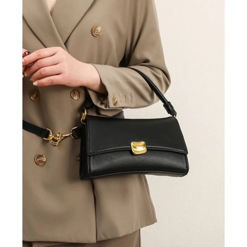 

Korean Pu Leather Shoulder Crossbody Bag for Women 2025 New Brand Large Ladies Tote Bags Fashion Luxury Designer Female Handbags