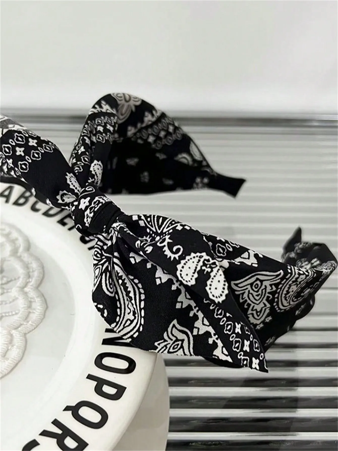 1 women\'s spring new vintage printed bow headband photo wash broken headband Headband Headpiece