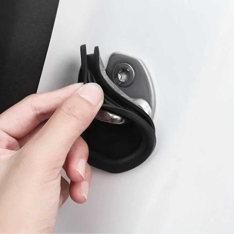 4PCS Silicone Car Door Mute Damping Cushion Accessories for Tesla Model 3/Y Highland Anti-Collision Lock Buckle Protective Cover