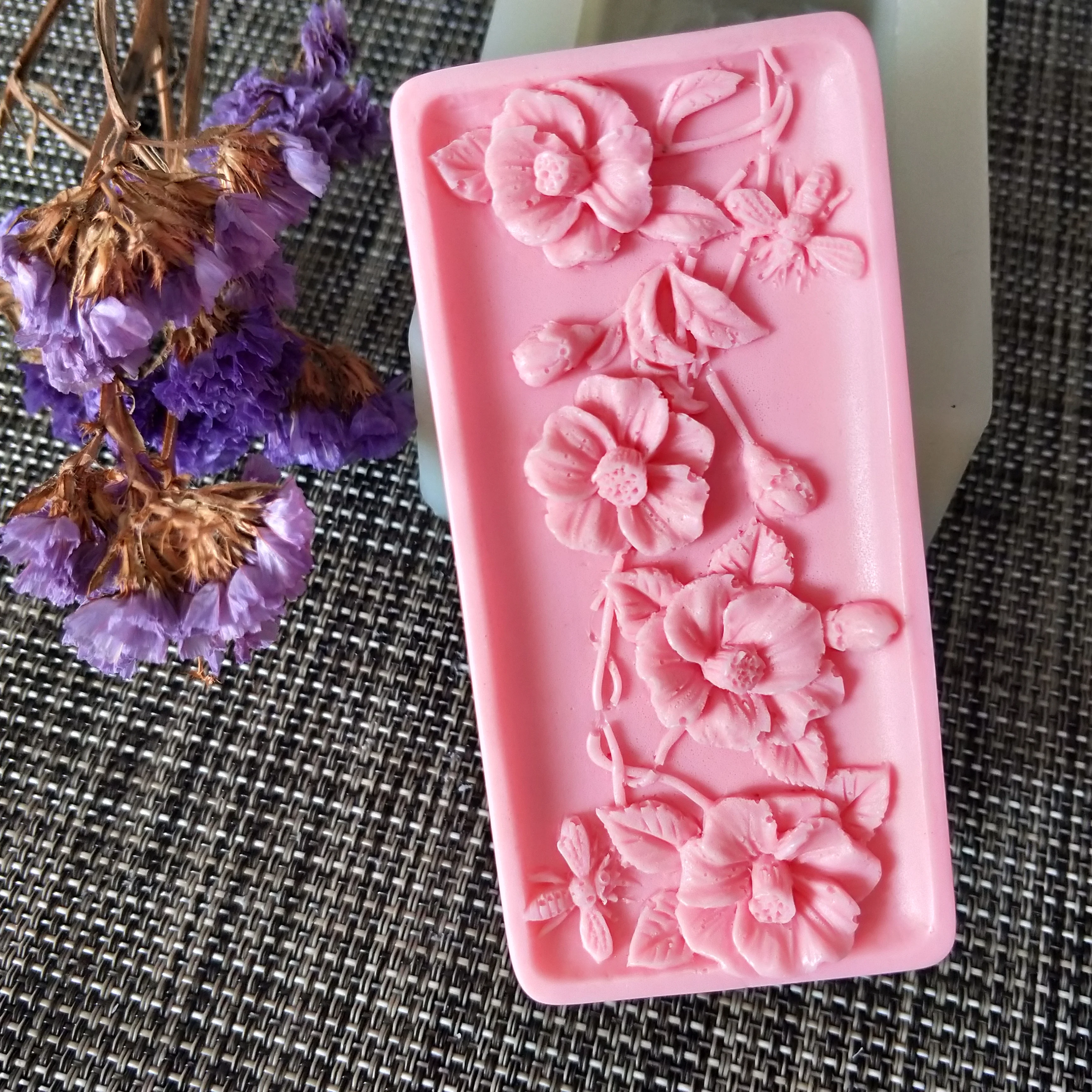 

Flowers Soap Molds Gypsum Chocolate Candle Candy Mold With Bee Mold Silicone Clay Resin HC0134 PRZY Flower Moulds Eco-friendly