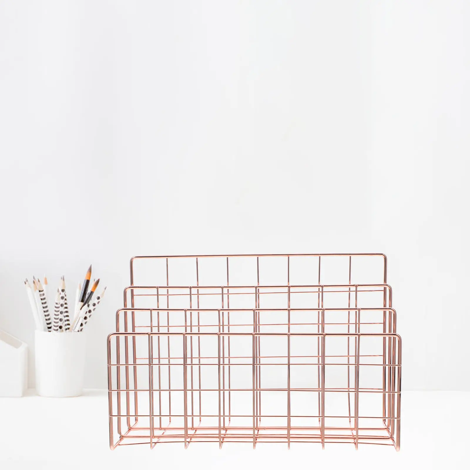 

Прочный железный настольный органайзер для файлов, держатель для почты, настольный сортировщик документов, подставка для журналов, органайзер для блокнотов и документов