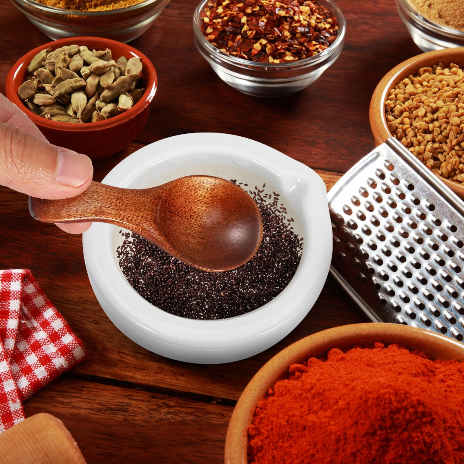 

6Pcs Mini Wooden Spice Spoons Ergonomic Design Small Wood Condiment Scoops Kitchen Serving Spoons for Seasoning Reusable Wooden