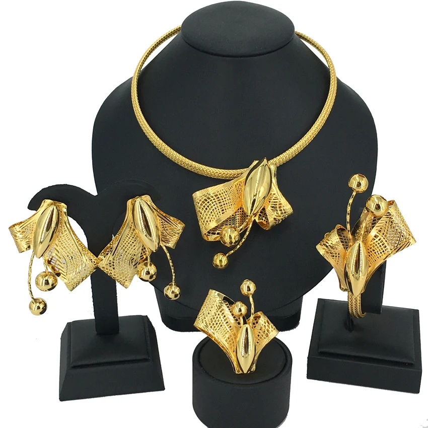 Latest Goldplated Jewelry Set Ladies Flower Glossy Necklace Earrings Bracelet Wedding Accessories FHK13571