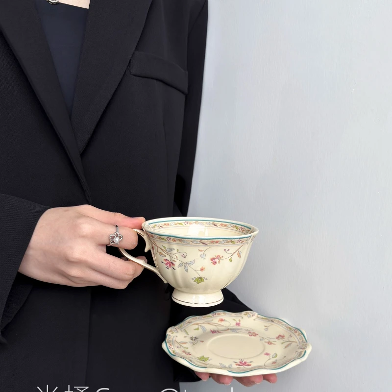 

Cup Game Coffee Cups for Coffee Luxury Tania Bulhoes New Bone China Porcelain Dinner Set of Dishes for Persons Foldable Glass