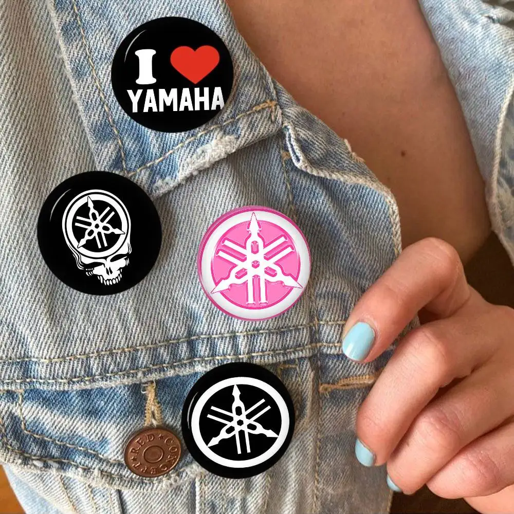 Motorcycle Racing Y-YamahaS Badges Round Exquisite Badge Brooches Creative Pins For Clothes Hat Backpack Gift Accessories