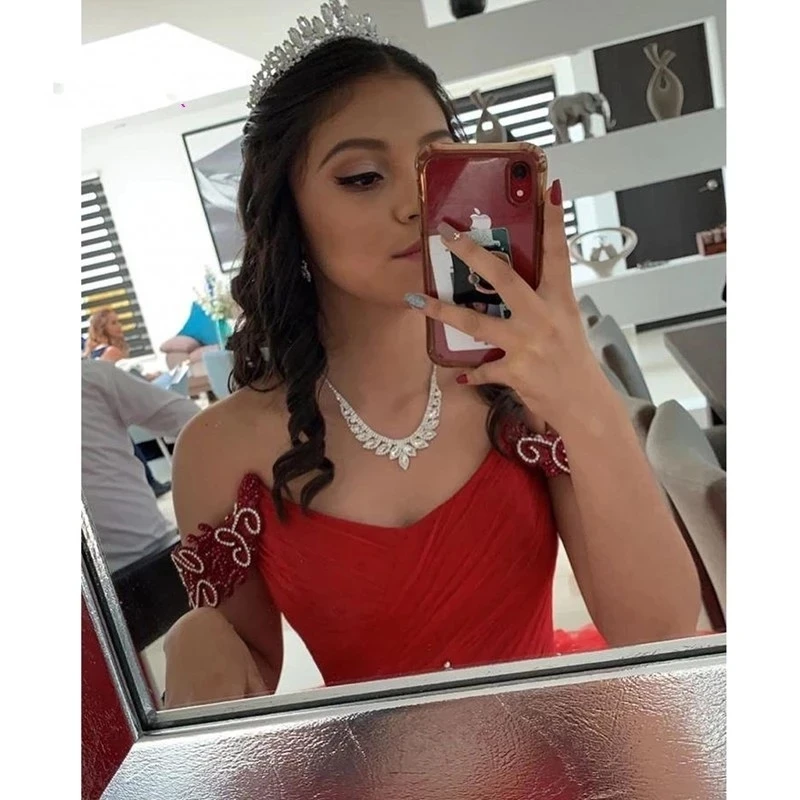 ANGELSBRIDEP-vestido de baile rojo para quinceañera, traje de princesa hinchada con hombros descubiertos, dulces 16 vestidos con cuentas para fiesta de máscaras