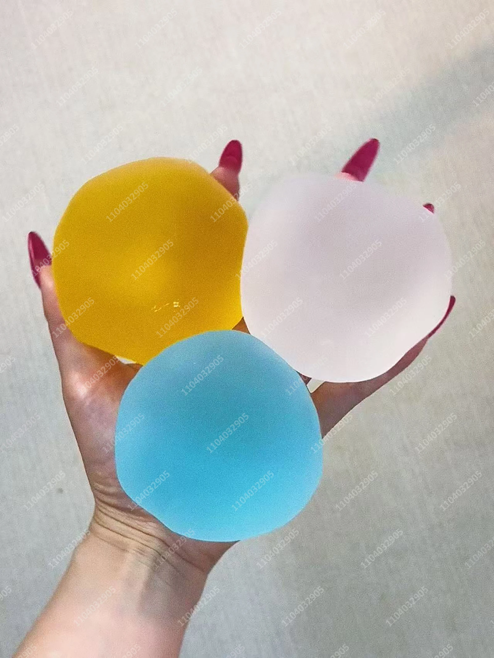 Juice Mochi Stress Ball Snow Skin Thin-Skin Buttery-smooth Shapeable Squishy Ball ASMR Sensory Anti Stress Fidget Toys for Adult