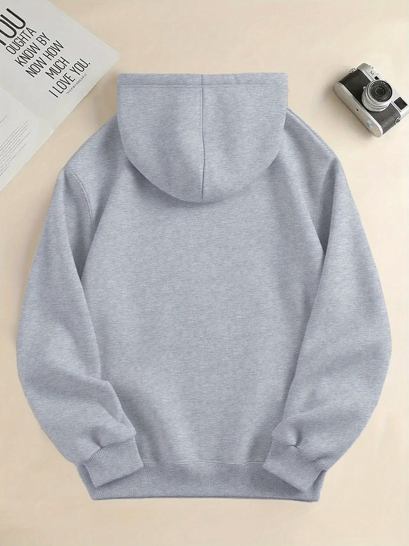 سويت شيرت بغطاء للرأس برسومات Spider-Verse للرجال - طباعة Spider-Web الرسمية وشعار Spider، تصميم البطل الخارق باللونين الأحمر والأسود، الكنغر