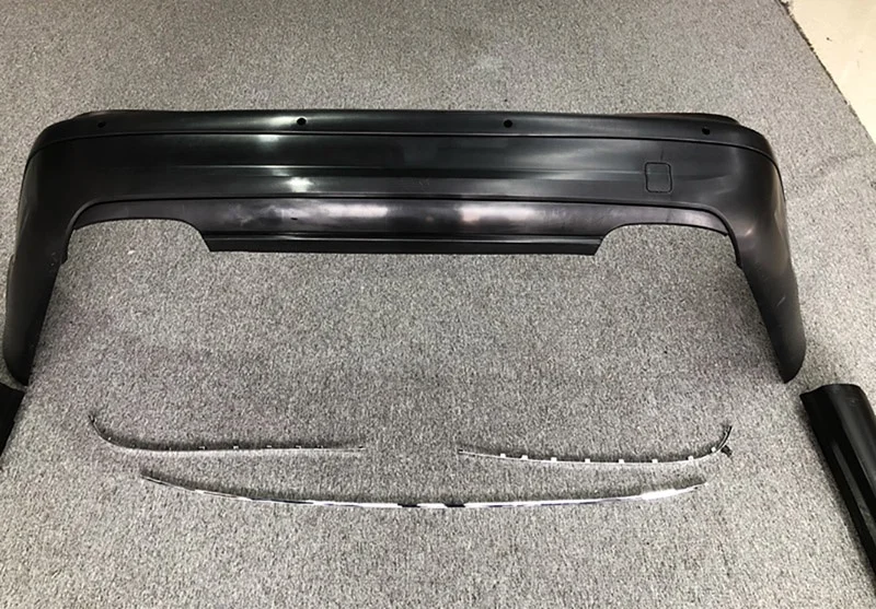 Wholesale Car Parts Body Kits for Benz E Class W211 Change to E63 Front Rear Car Bumper with Side Skirt Body Kits 6