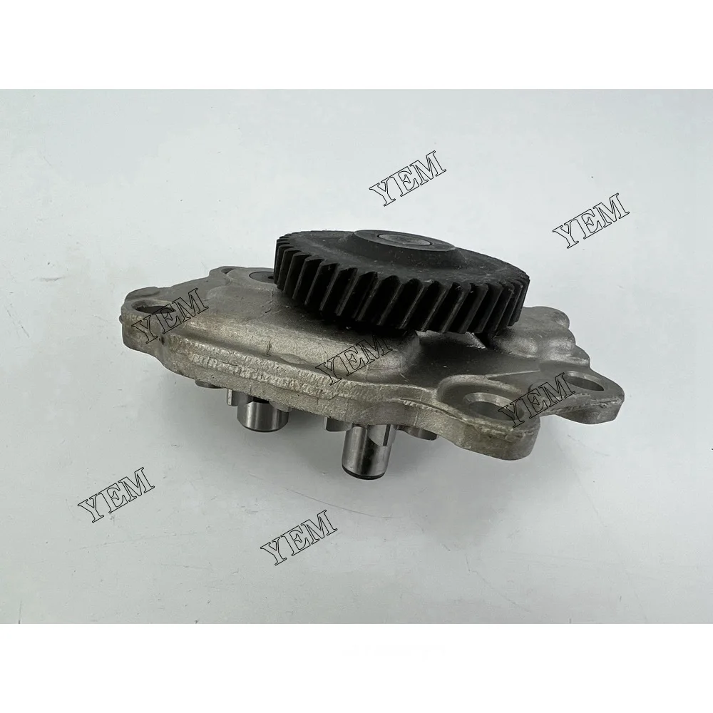 

QD32 Oil Pump Fit For Nissan Diesel Engine Parts QD32 Spare Parts For Nissan Oil Pump