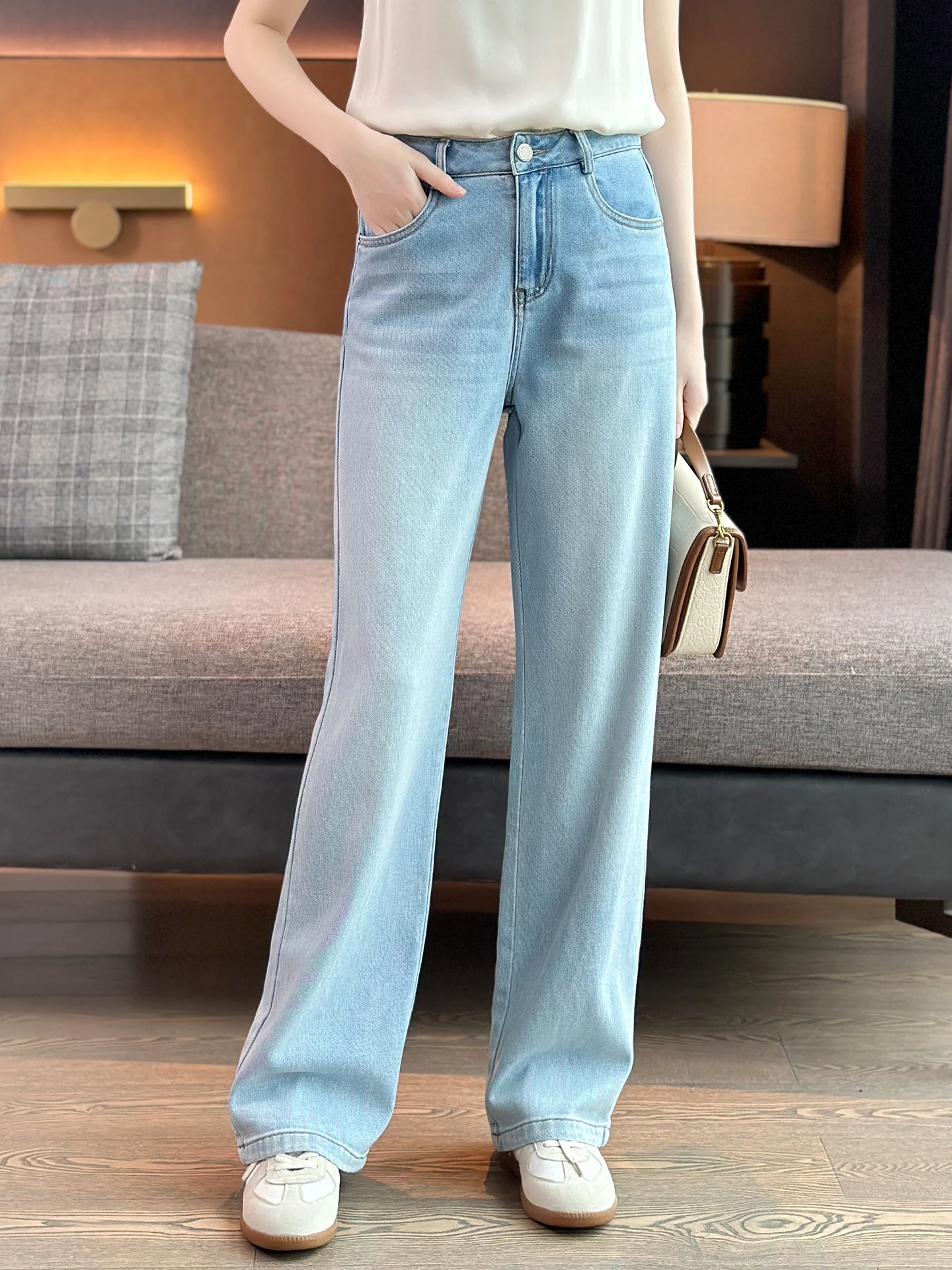 

Luxury Left Home High Waist Straight Leg Cotton Jeans Casual Comfortable Soft Feel Waed Embroidered Slimming Slim Fit Jeans