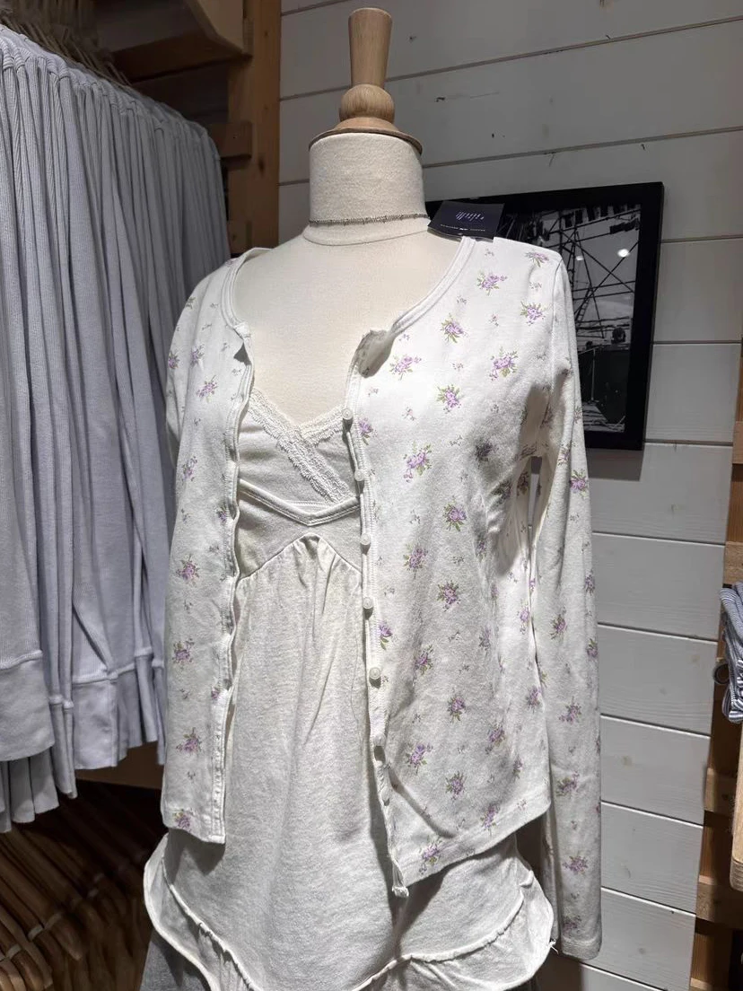 

Purple Floral Long Sleeve Cardigan T-shirt Women Crew Neck Single Breasted Cotton Tee Shirts Sweet Casual Slim Thin Outerwear