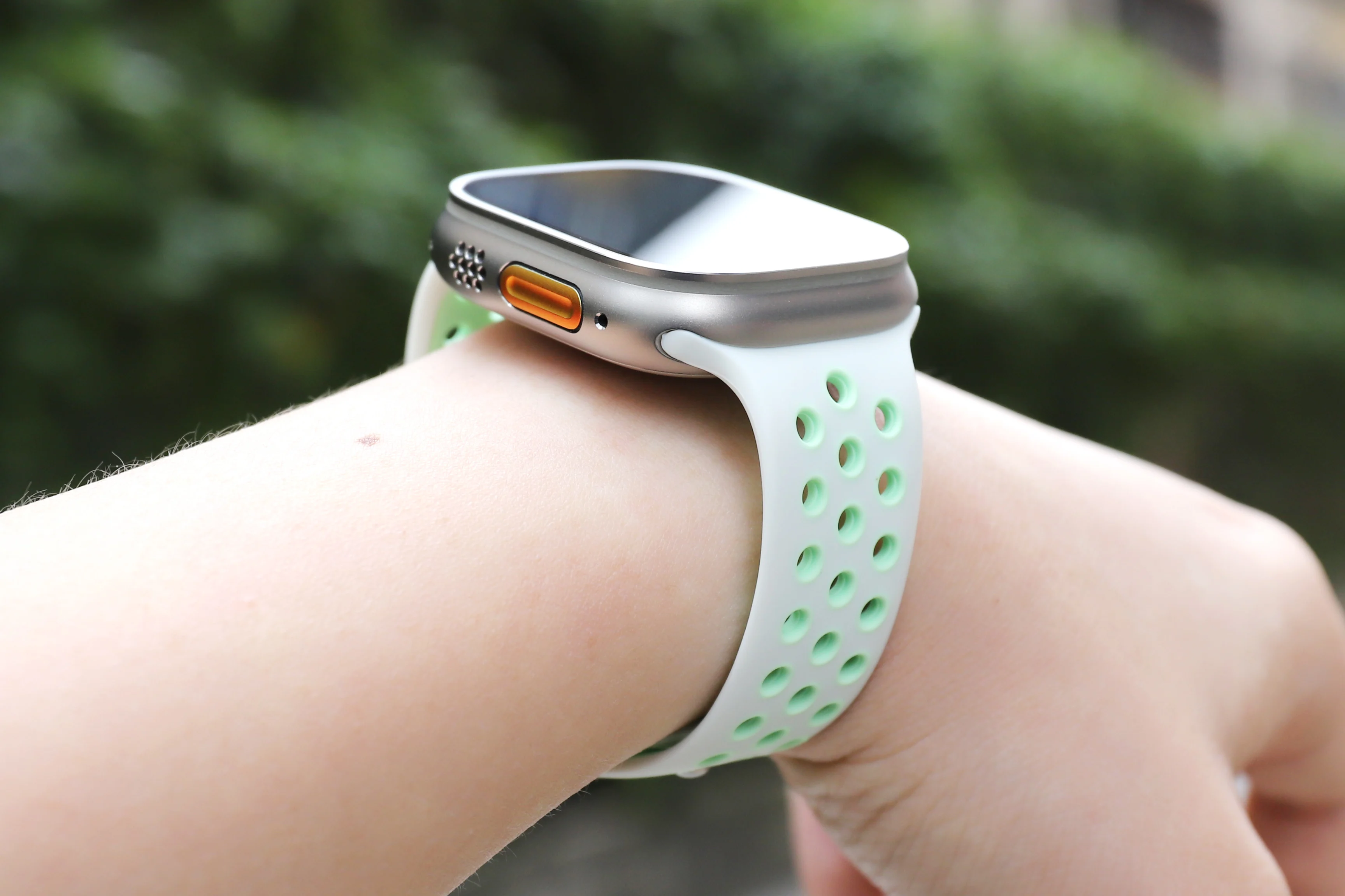 Apple Watch 밴드 용 스트랩 44mm 40mm 49mm 45mm 41mm 42mm 38mm 실리콘 스포츠 팔찌 Correa iWatch 시리즈 9 Ultra 2 SE 8 7 6 5