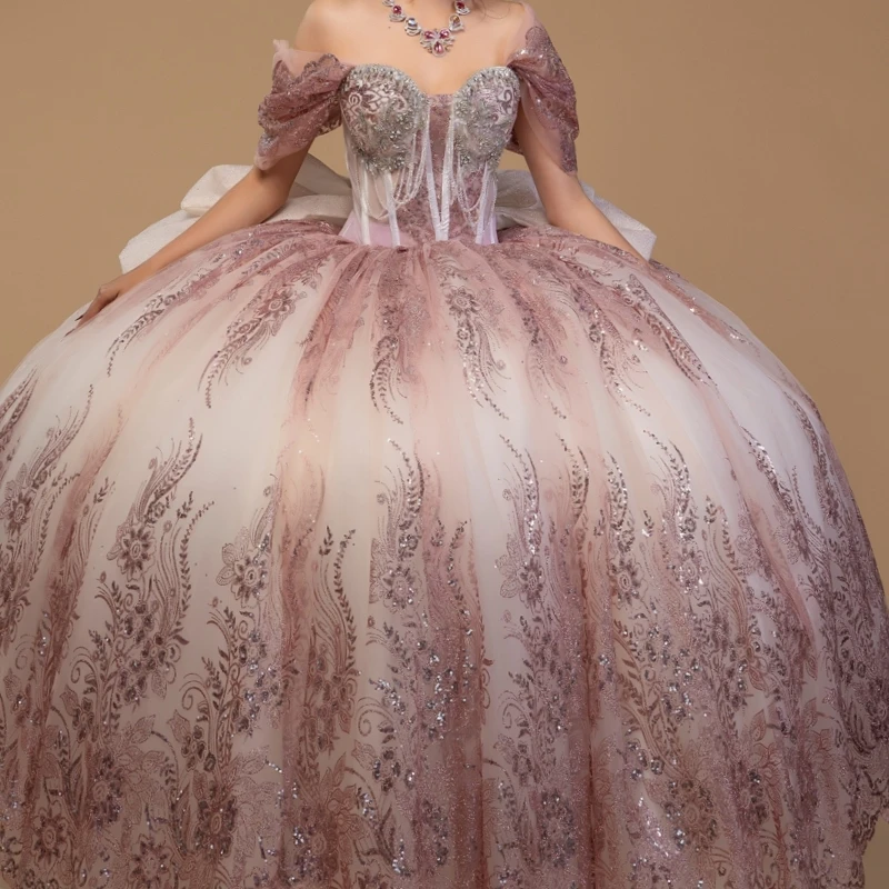 

Pink Ball Gown Quinceanera Dresses Sequin Applique Lace Beading Crystal Tull Corset Off Shoulder Sweet 16 Dress Vestidos 15 De