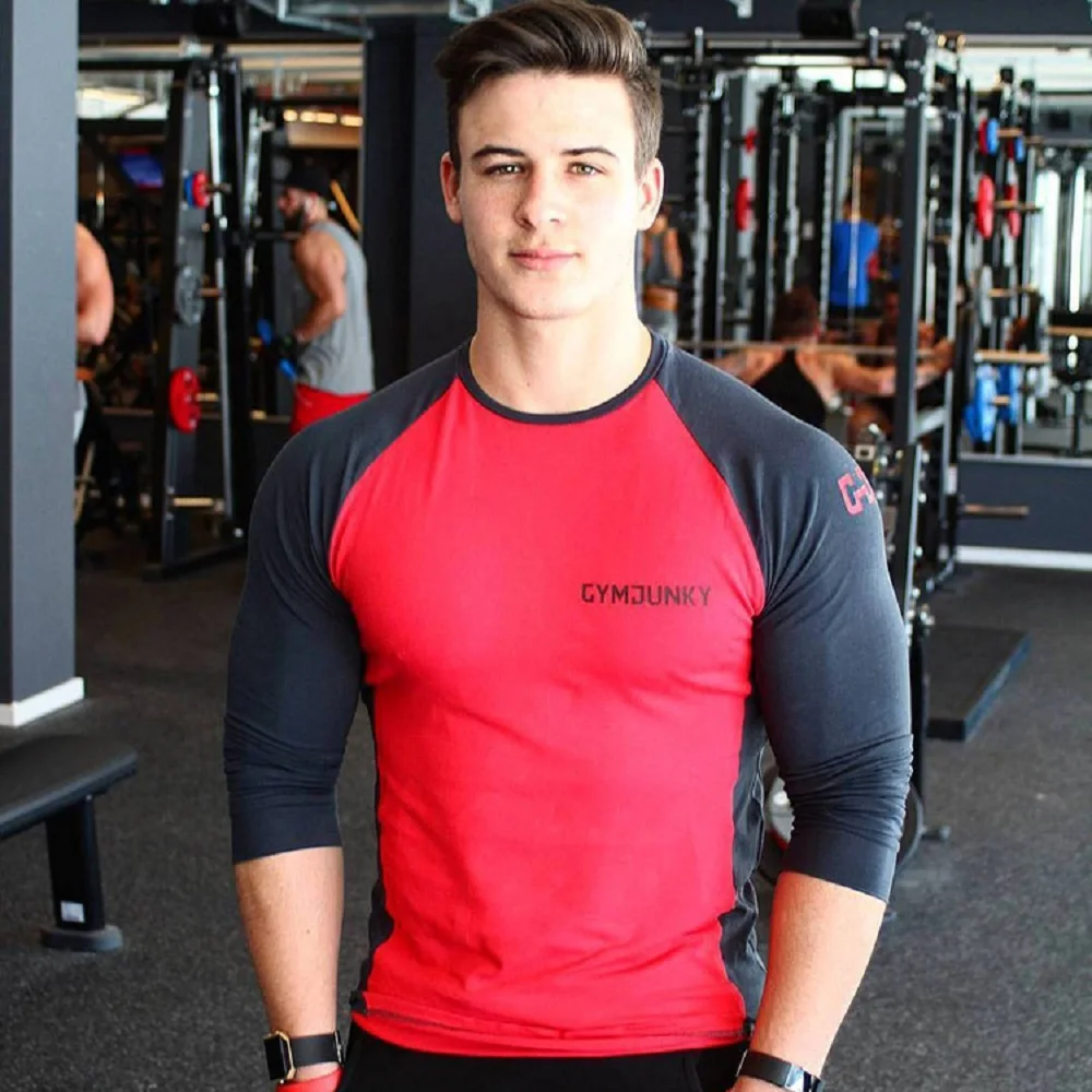 discount Muscle Fitness brother round collar new color sports slim t-shirt outdoor men spring and autumn long-sleeved base shirt