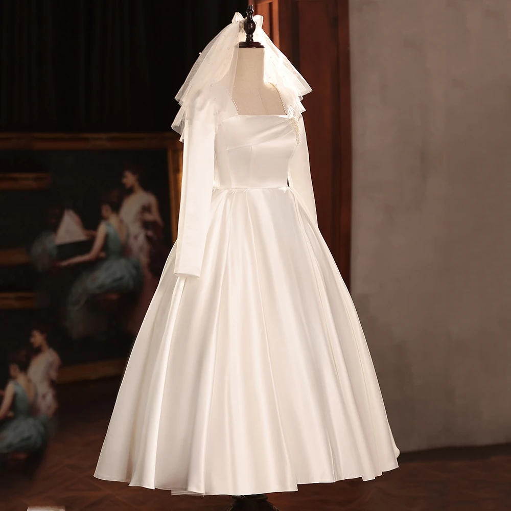 Robe de mariée en satin A-ligne élégante pour petite mariée, encolure de la présidence française