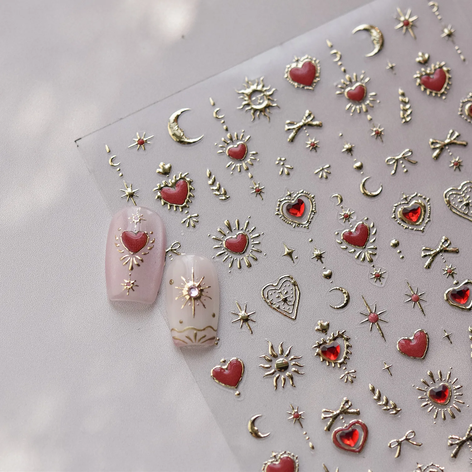 5D Gold Totem Red Heart Nail Art Stickers Fantasy Love Heart Self Adhesive Nail Art RhinestoneS Stickers DIY Manicure Decals