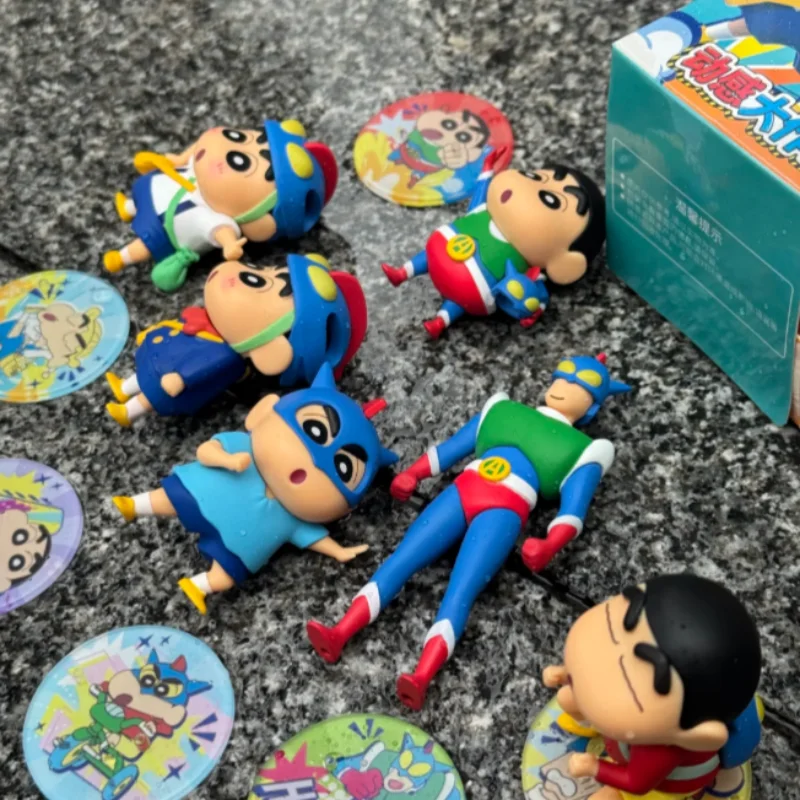 

В наличии Аутентичный карандаш Минозо Шин Чан Динамическая боевая глухая коробка Kawaii Экшн Аниме Украшение Рисунок Рождественские подарки на рабочий стол