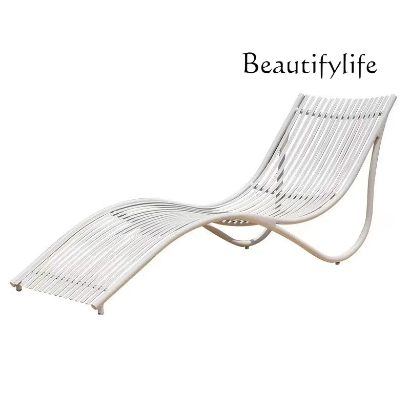 

Outdoor Loungers Hotel Swimming Pool Beach Loungers Resort Courtyard Rattan Outdoor Furniture