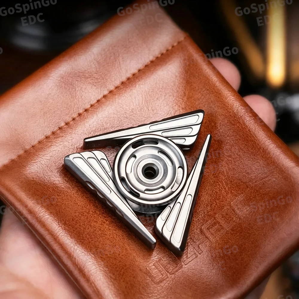 JUZHEDC Feather Fidget Spinner Fidget Toys For Adults Stress Relief Toy Anxiety Toys Anxiety Relief Gadgets