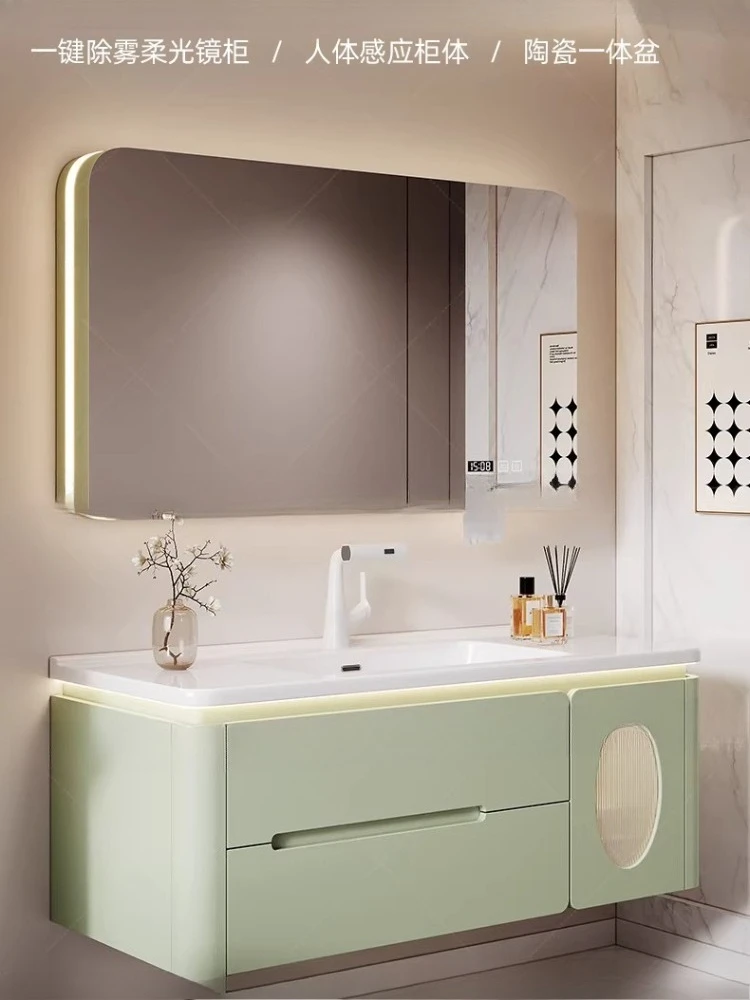 

Керамическая интегрированная раковина для ванной комнаты с эффектом приятного на ощупь покрытия, комбинация с тумбой для умывания.