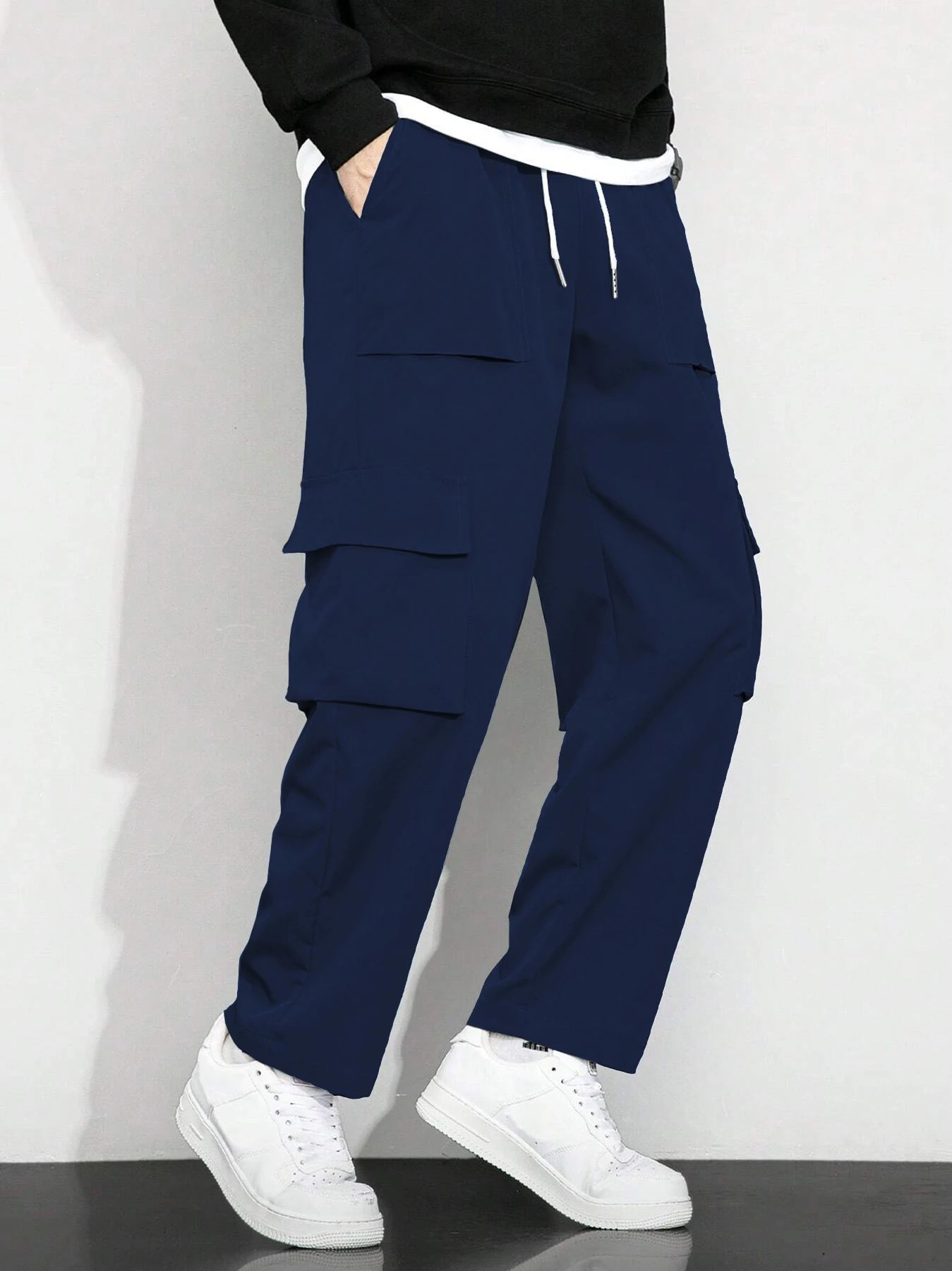 

Men's simple multifunctional pants, regardless of age, with multiple pocket designs