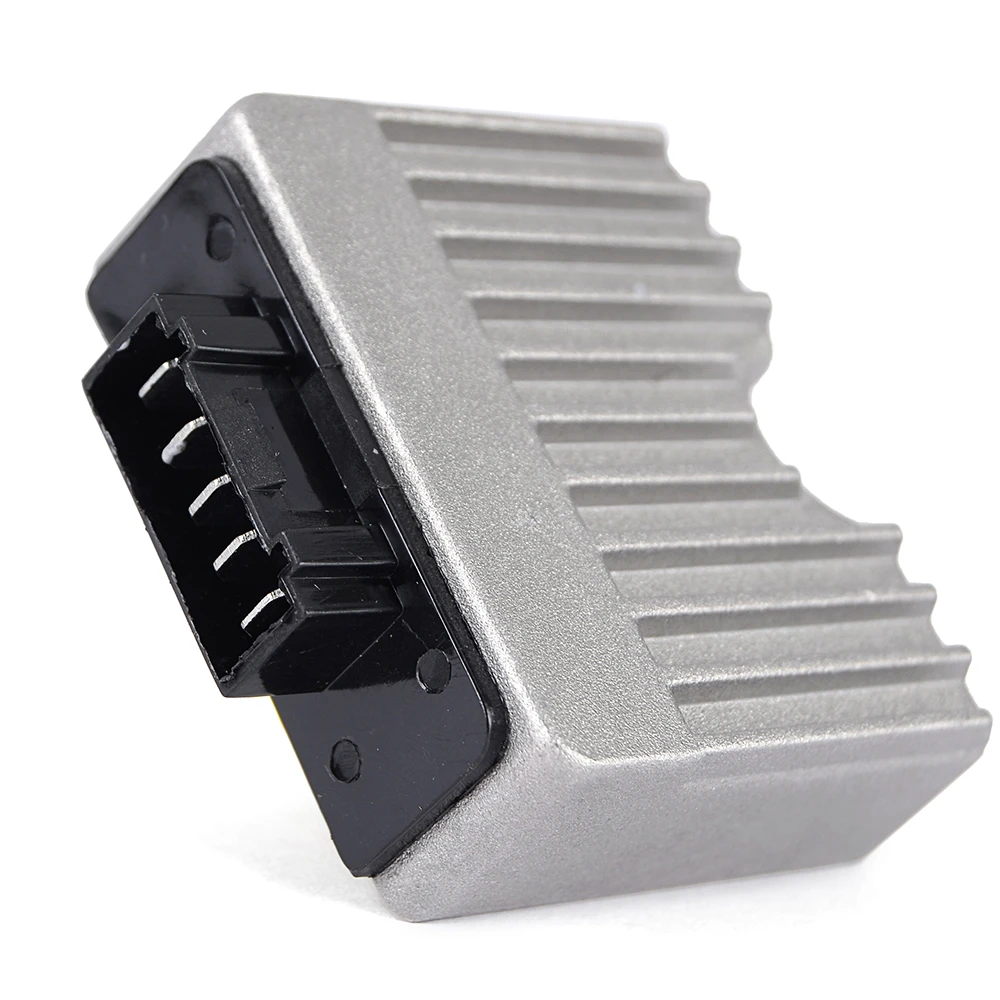 

Rectifier Regulator for Piaggio FLY 100 4T 50 4T 4V FLY 50 4T 2V 2005-2015 ZIP 50 4T 2006-2015 ZIP 100 4T 06-14 639751 641788