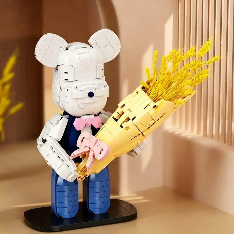 Stylish Bear‑Shaped Bricks Statue, Bouquet Design, Desktop Art Ornament, Trendy Collectible for Teen Building Hobby Lovers.