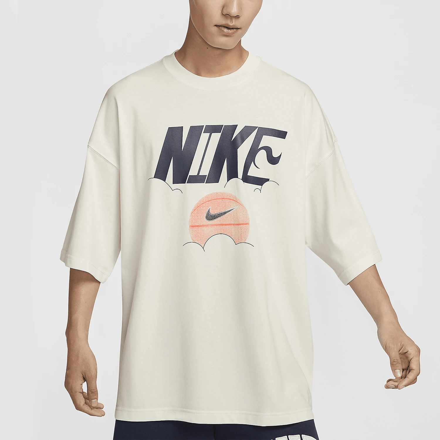 

Nike genuine autumn new men's loose and breathable basketball sports short sleeved FZ8088-133