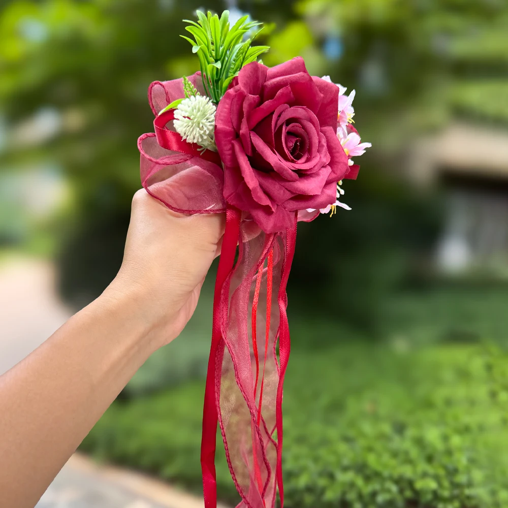 Große Rosenblume mit gekräuselten Rändern und Saugnapf, künstliche Blumendekoration für Hochzeitsauto-Rückspiegel, Party-Gang-Stuhl-Dekoration – Detail 6