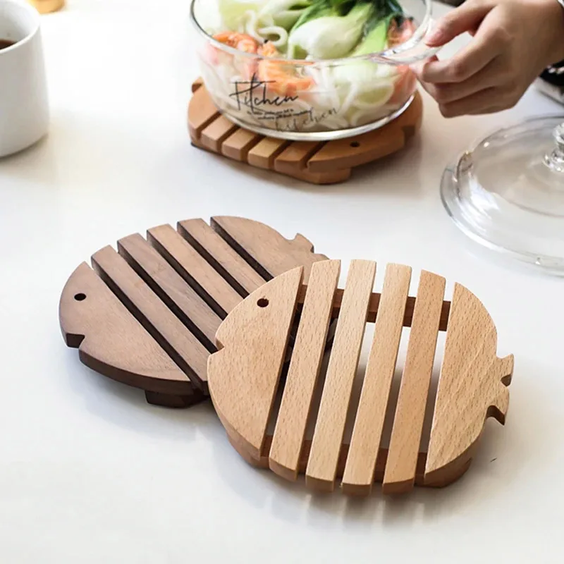 Creative Fish Shaped Wooden Pot Mat Sturdy And Easy To Clean Table Mat For Kitchen Hot Pot Tableware And Home Decoration