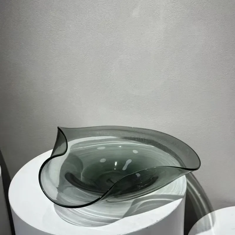 Modern Ceramic Fruit Plate High End Glazed Dessert Bowl Luxury Living Room Coffee Table Decor Simple Storage Tray for Home
