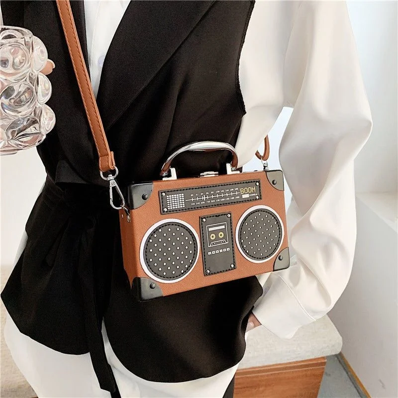 3 Color Vintage Versatile Creative Radio Unisex Satchel Metal Punk Shoulder Bag Nostalgia Small Square Bag for women men grils