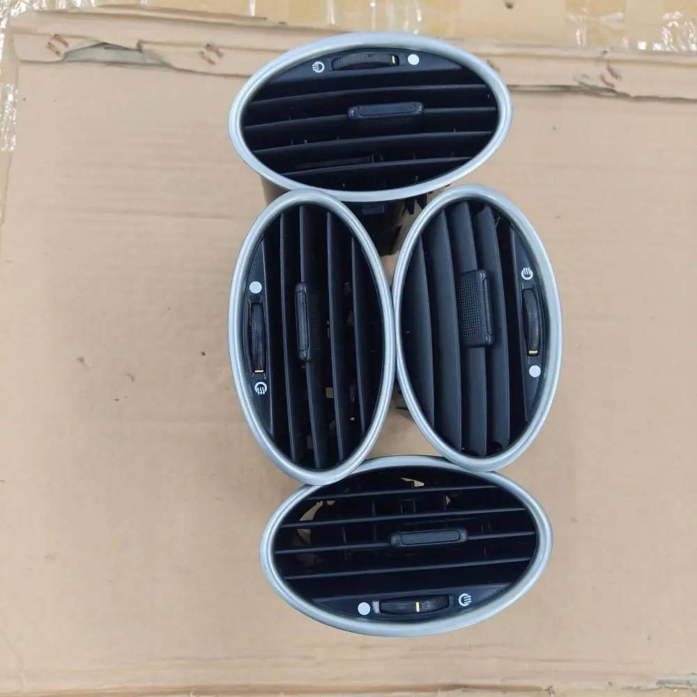 1/2/4pc For Ford Classic Focus 05-07-09-13 Dashboard AC Vents