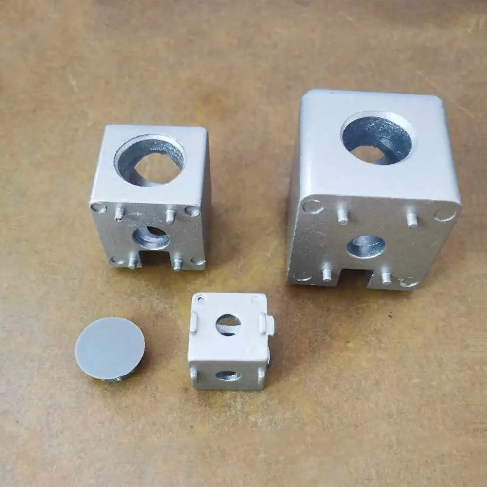 1Pcs 2020 3030 4040 4545 Aluminum Cube Corner Connector Silver Aluminum Aluminum Profile Fastener Corner Fastener Profile Joint