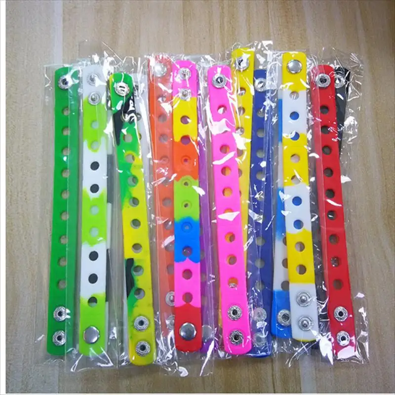 20pcs/lot Mix Style Random Silicone Bracelet Wristband 18cm Fit Shoe Charms Shoe Buckle Wristband Rubber Wrist Strap