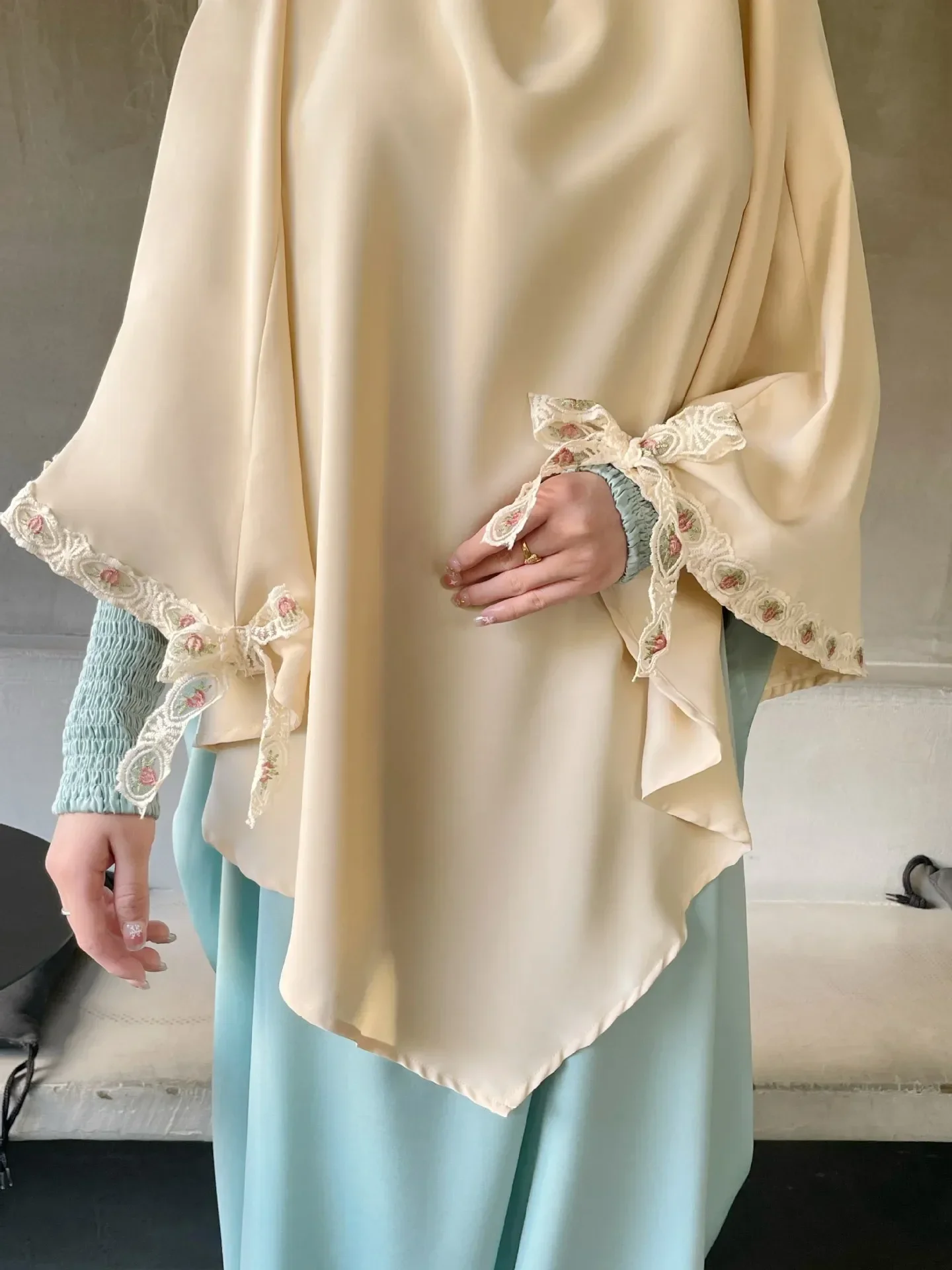 

Ид Рамадан Вечеринка Длинный Химар Женщины Вышивка Лук Мусульманский Хиджаб Khimars Хиджабы Платок Шаль Джеллаба Никаб Молитва Одежда