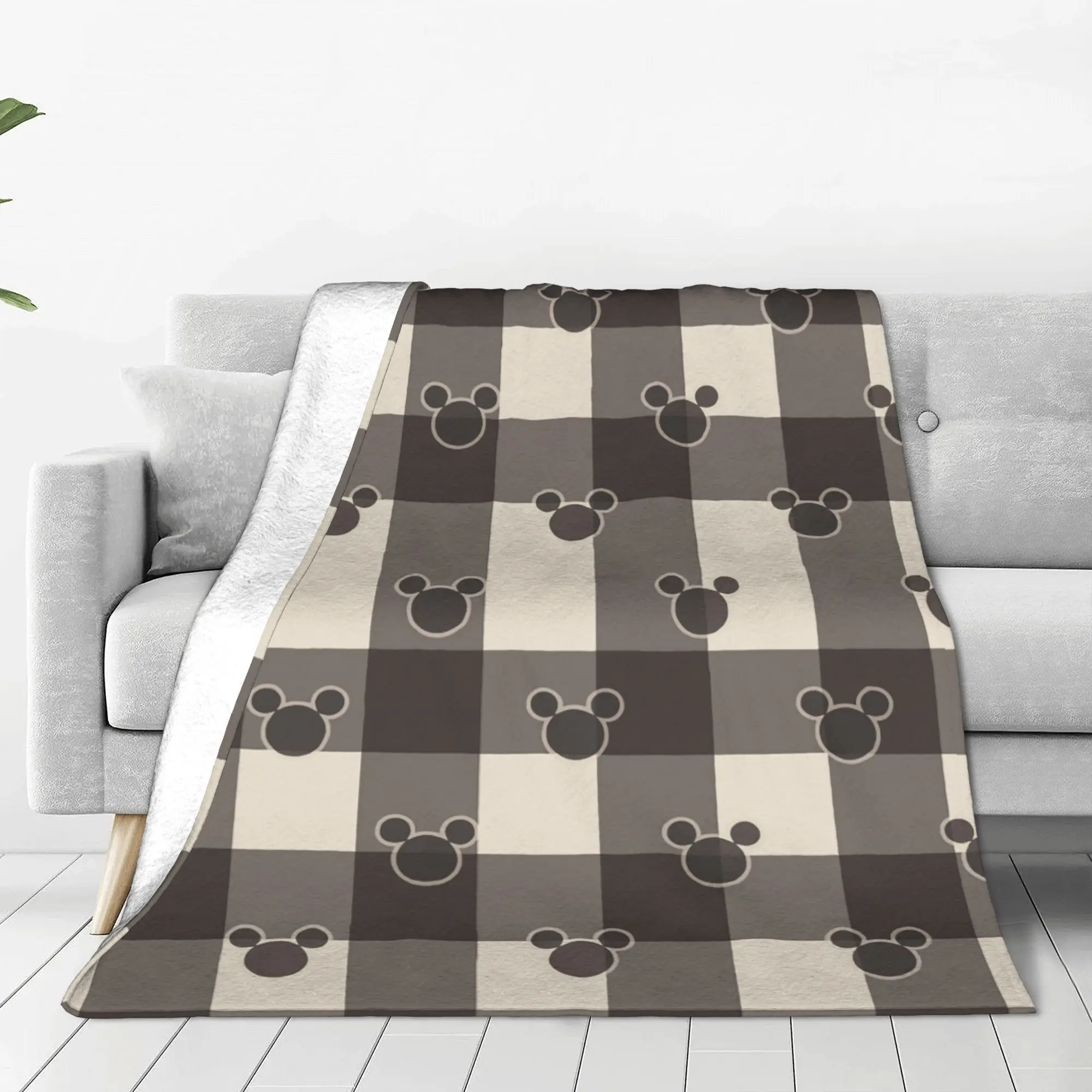 Mickey Mouse Brown Plaid Pattern Wool Blanket Fashion Throw Blanket for  Sofa Bedding Lounge 125*100cm Plush Thin Quilt