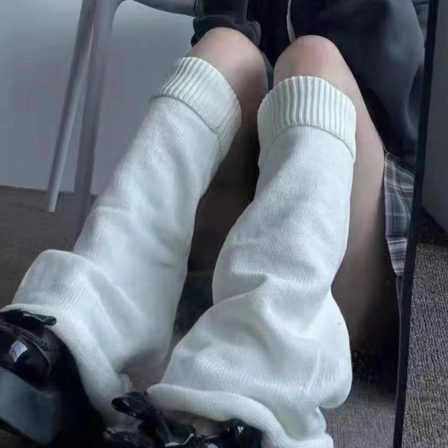 Gothic Damen Süße Y2k Einfarbig Dehnbarer Strumpf Harajuku Ausgestellte Beinwärmer Gestrickte Stiefel Abdeckung Jk Uniform Socken Leggings – Detail 8