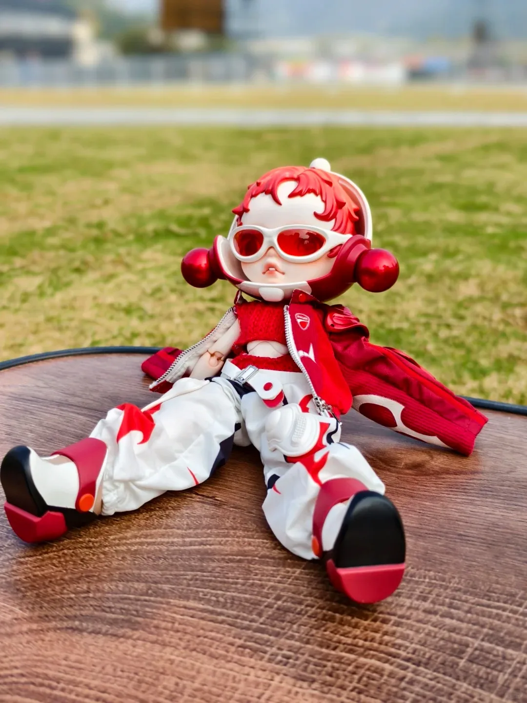 

POP MART Skullpanda DUCATI Series Cute and Interesting Doll A Cool-looking Decorative Toy As A Surprise Collection Gift