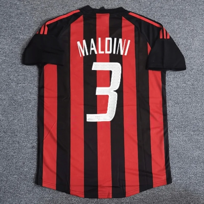 الأكثر مبيعاً 0203AC ميلان هوم ريترو جيرسي Shevarui كوستا Inzaghi No. 3 تي شيرت مارتيني لكرة القدم بأكمام قصيرة