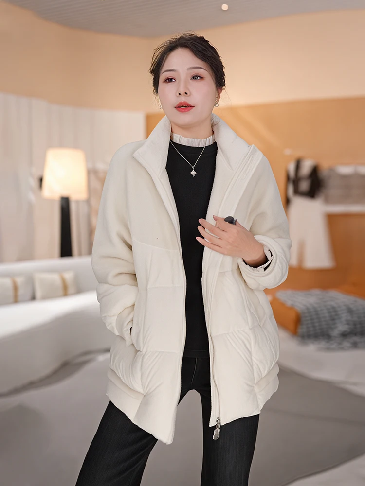 

Утепленное пальто средней длины с воротником-стойкой для женщин, осень-зима 2025, повседневное, на пуху, в теплых тонах