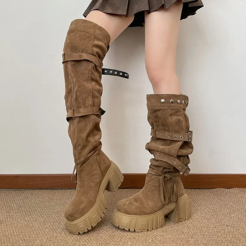2026 Neue koreanische Western-Cowboystiefel für Damen, hohe Absätze, kniehohe Stiefel mit Schnallenverschluss, modische wasserdichte Plattform. – Detail 11