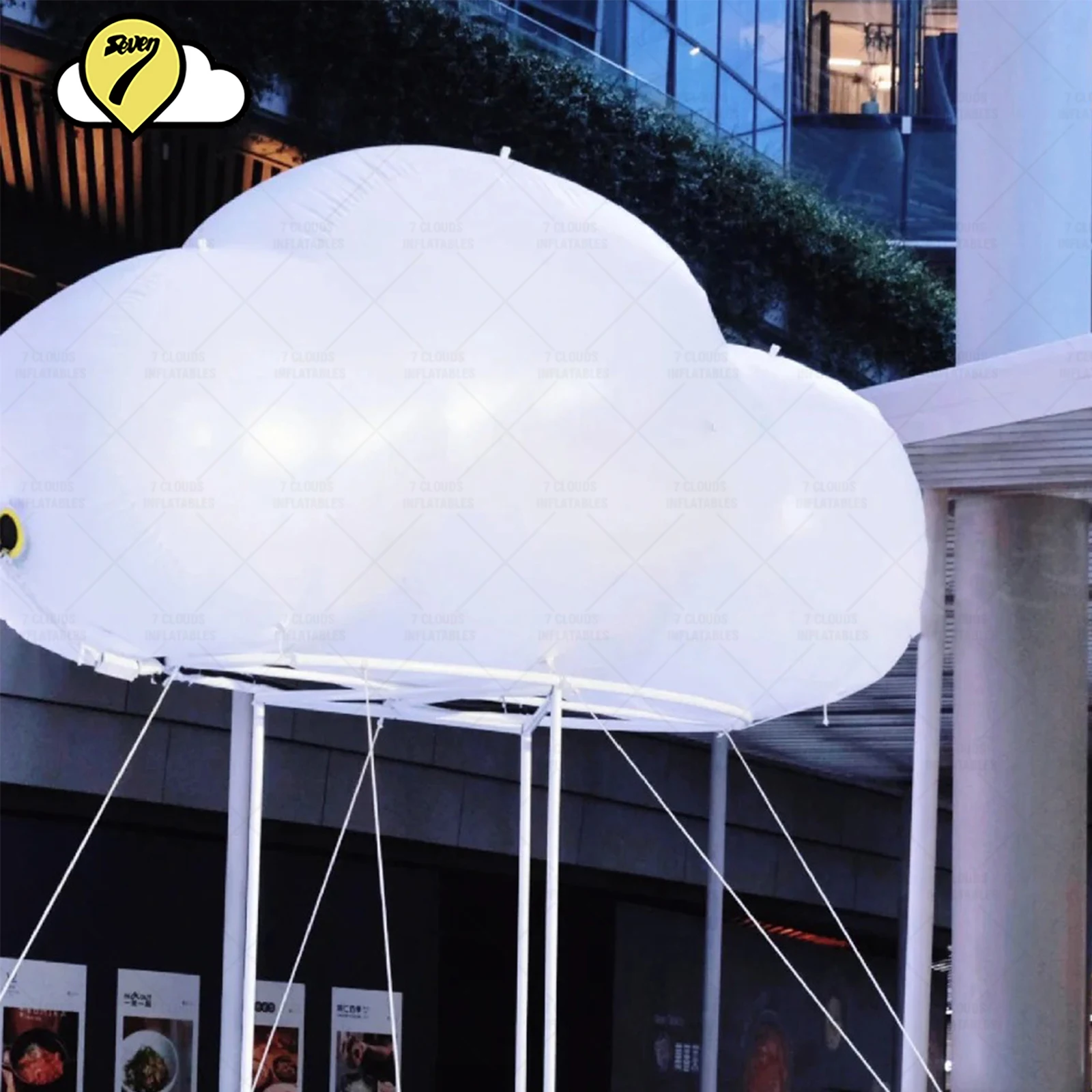 การ์ตูนยิ้ม Giant Inflatable ของเล่น Air Blow แขวนเมฆบอลลูนงานปาร์ตี้ Street โฆษณาตกแต่งด้วย Blower LED