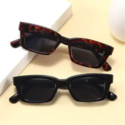 Gafas de sol rectangulares de estilo Retro para conducir, lentes de sol con montura cuadrada estrecha, protección UV400, estilo Vintage de los años 90, 2023