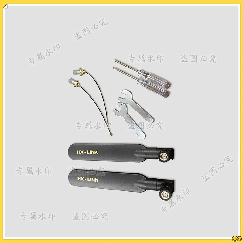 

Комплект двухдиапазонных всенаправленных антенн HX-OS64 с увеличенным радиусом действия для пультов управления Mavic Pro, Air, Spark