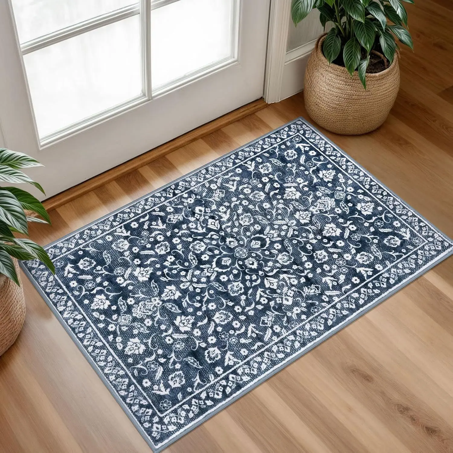 VIKAMA Blue White Floral Vintage Doormat Non-Slip Indoor Rug Water Absorbent Entrance Mat for Farmhouse Home Decor