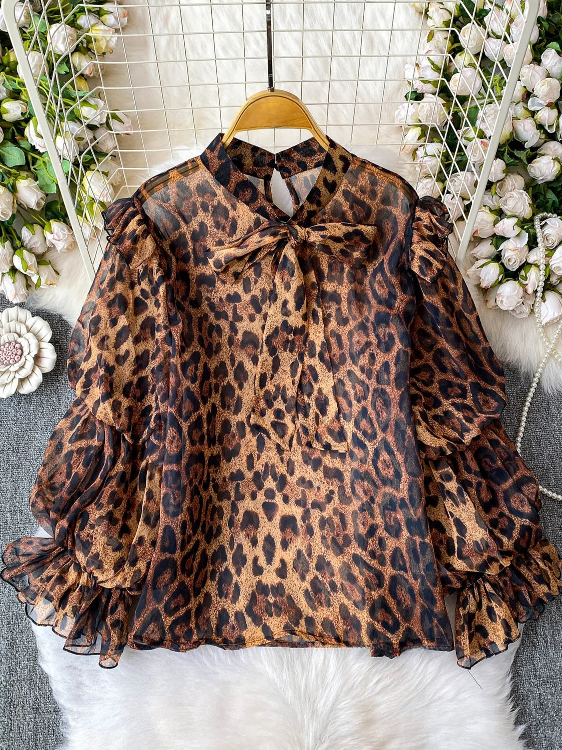 

Ladies' Casual Loose Design Sense Double Layer Lantern Sve Top Leopard Print Bow Tie Stand Collar irt Korean Sle